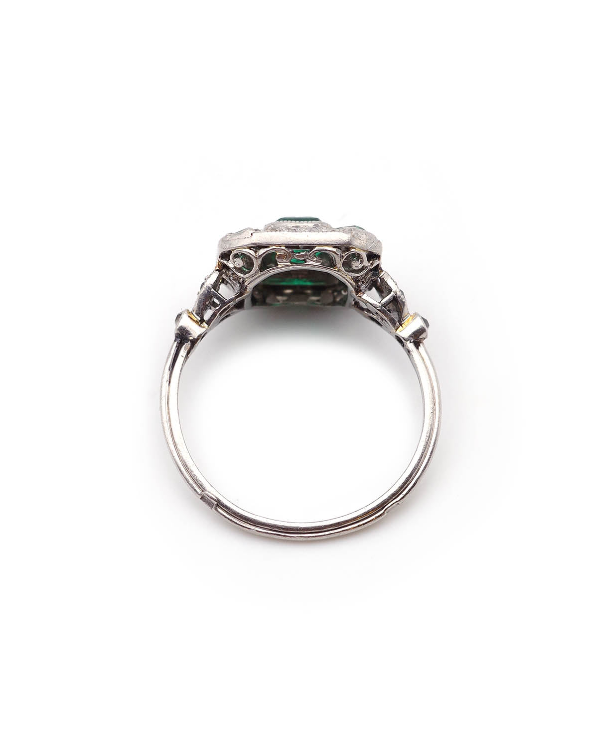 Art deco emerald ring
