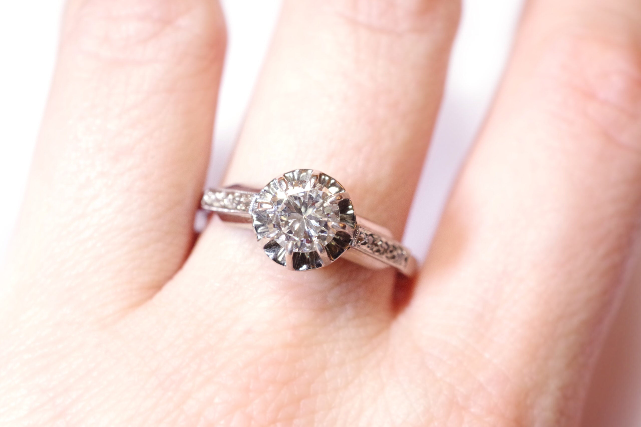 rt Deco solitaire diamond ring