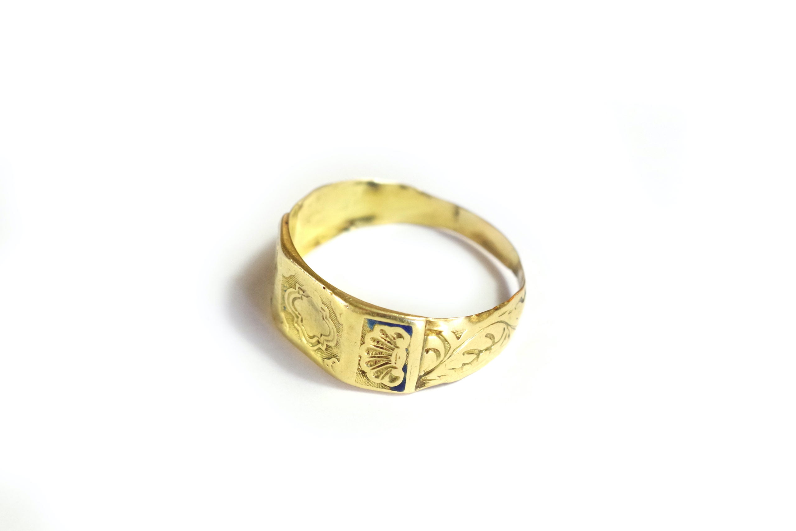 bague poitevine en or 18k