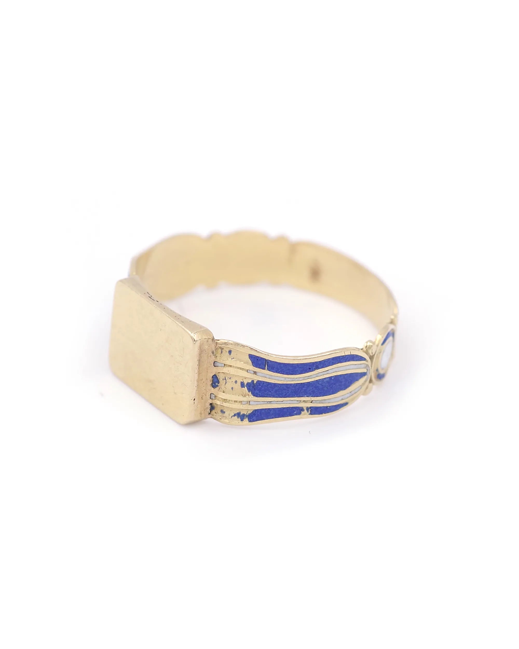 Enamel signet ring