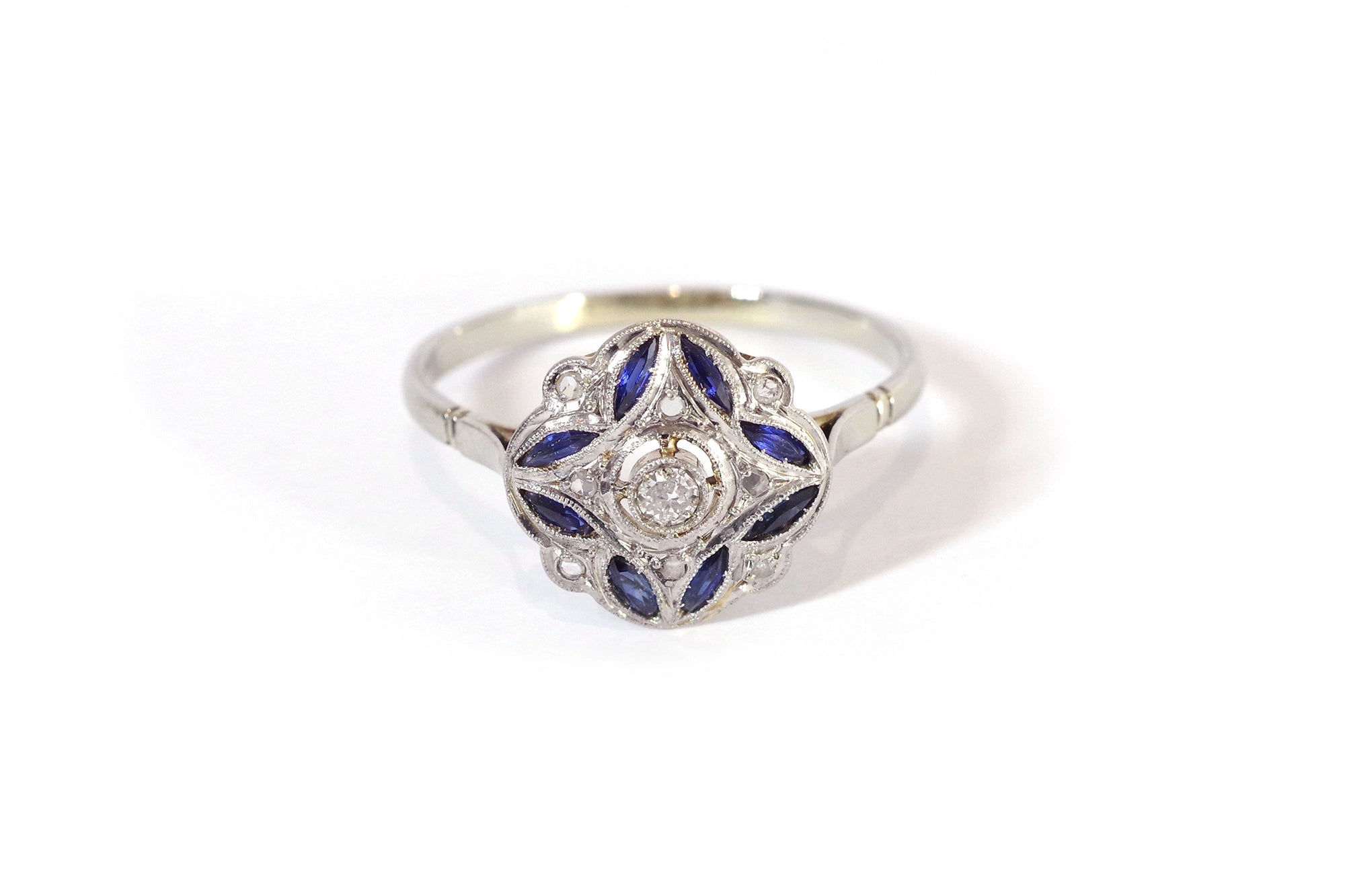 Art Deco sapphire ring