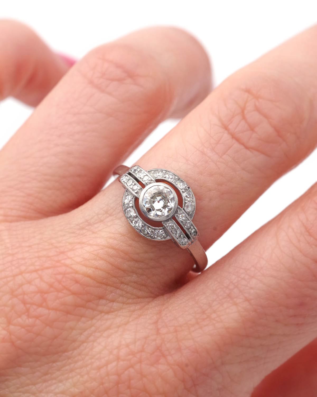 Art deco diamond ring 