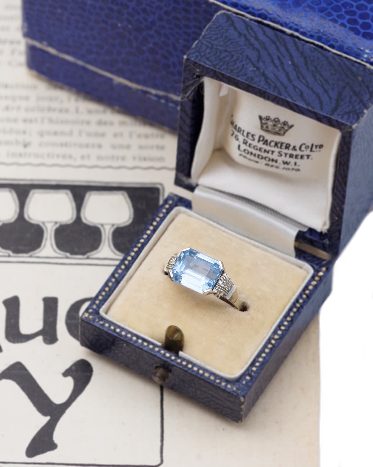 Bague Art Deco spinelle