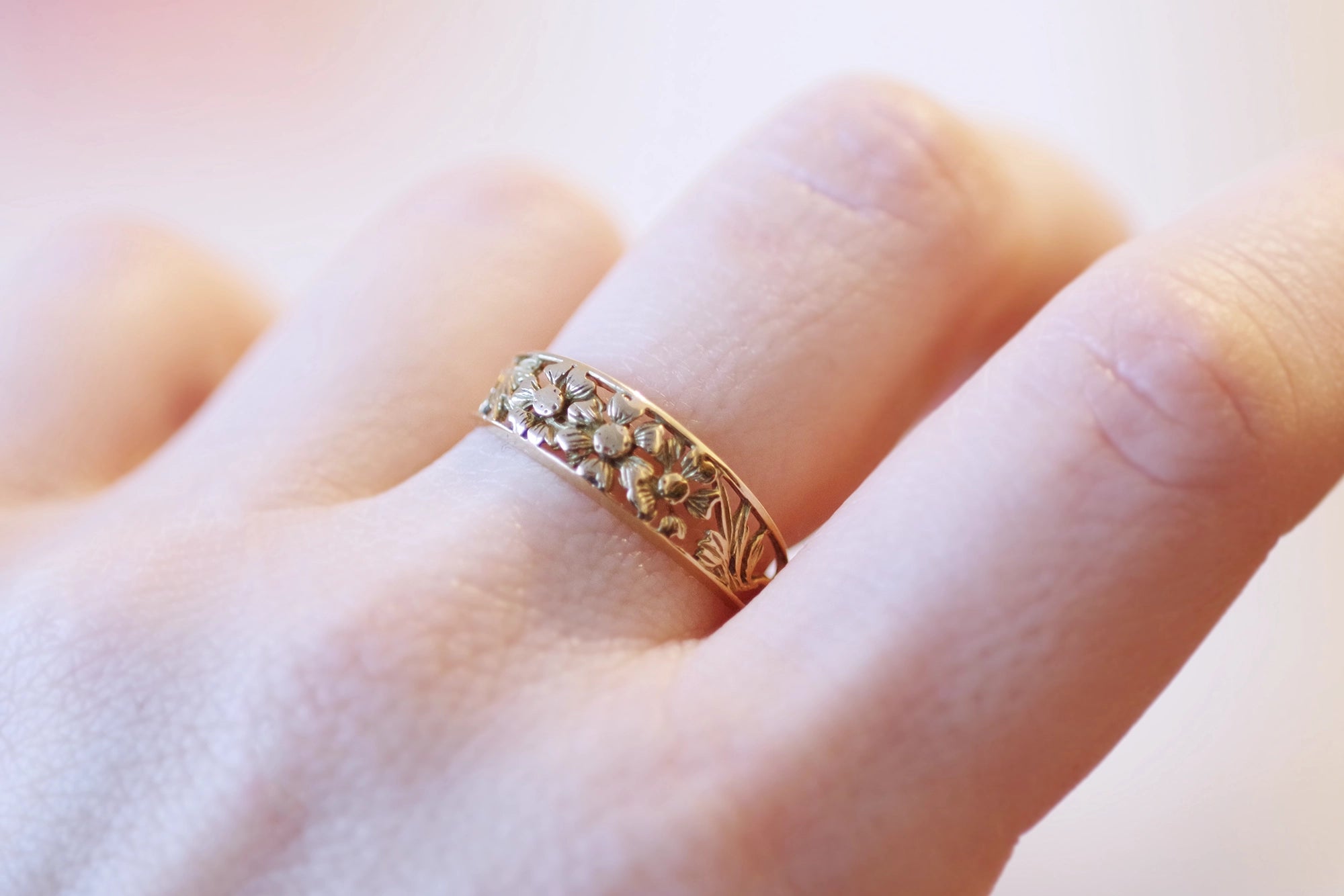 art nouveau flower ring in gold