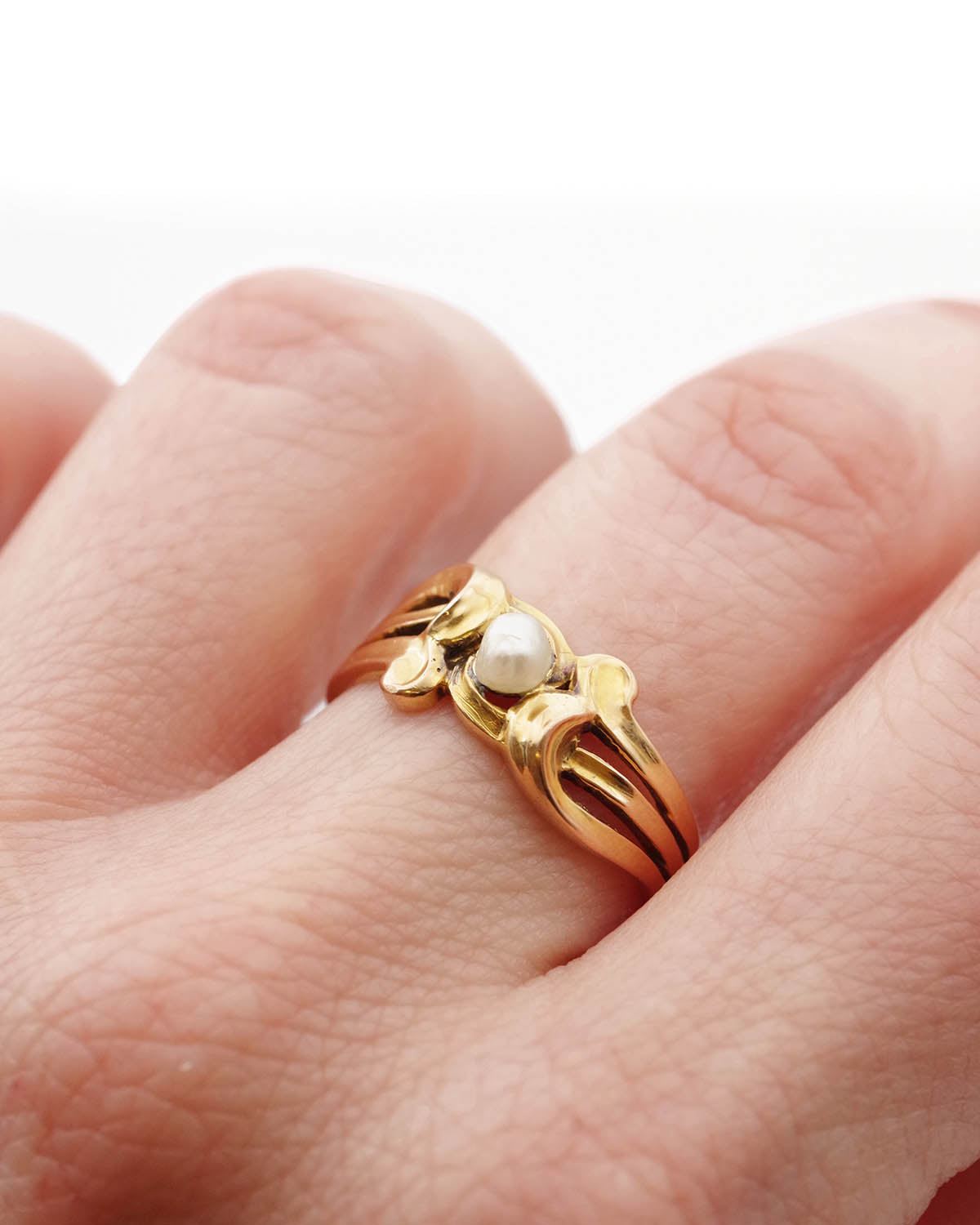 bague art nouveau en or