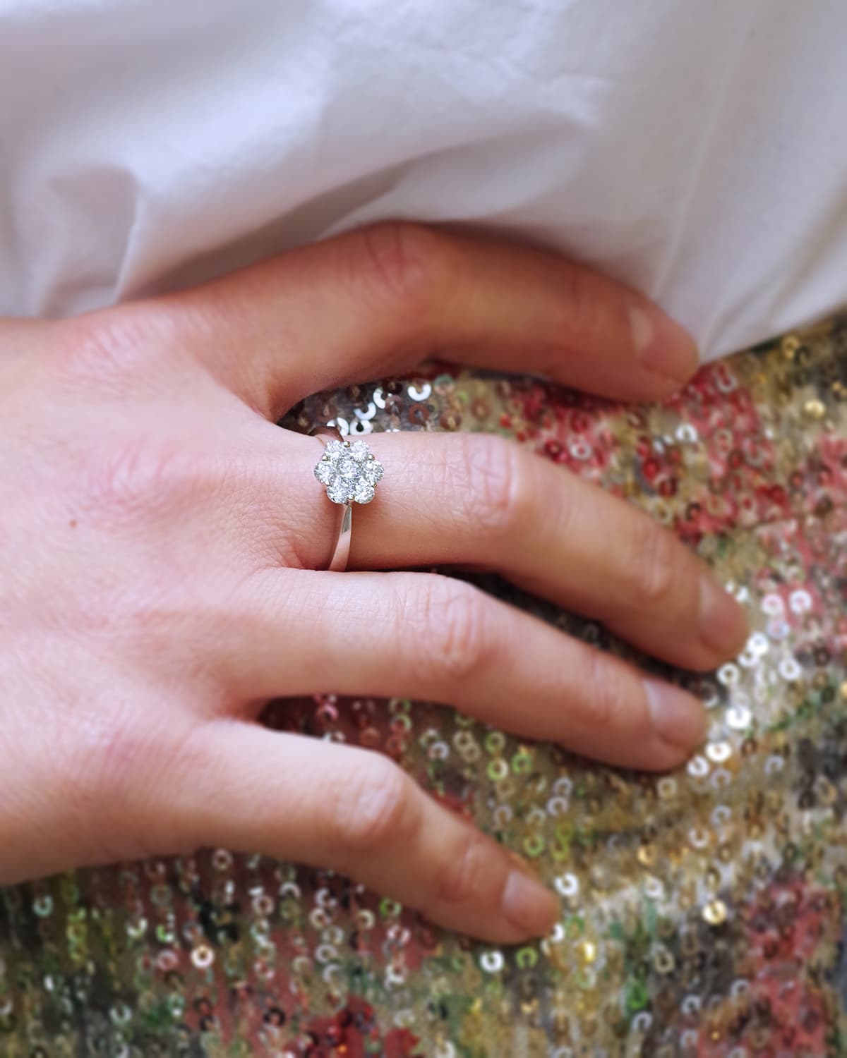 White gold cluster diamond ring