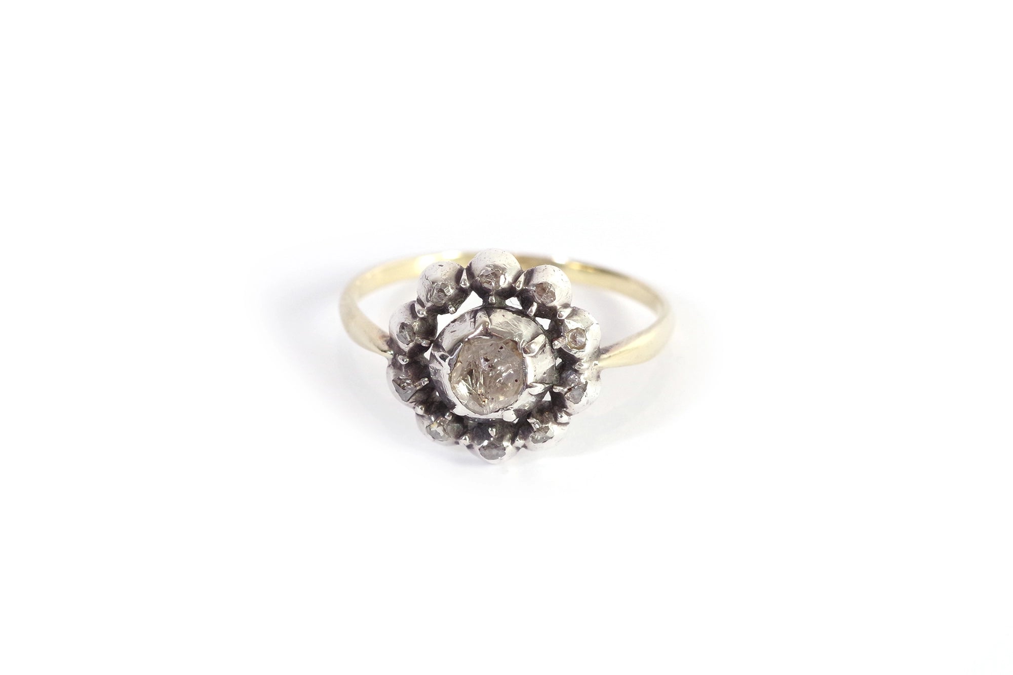 bague marguerite diamants sur paillon