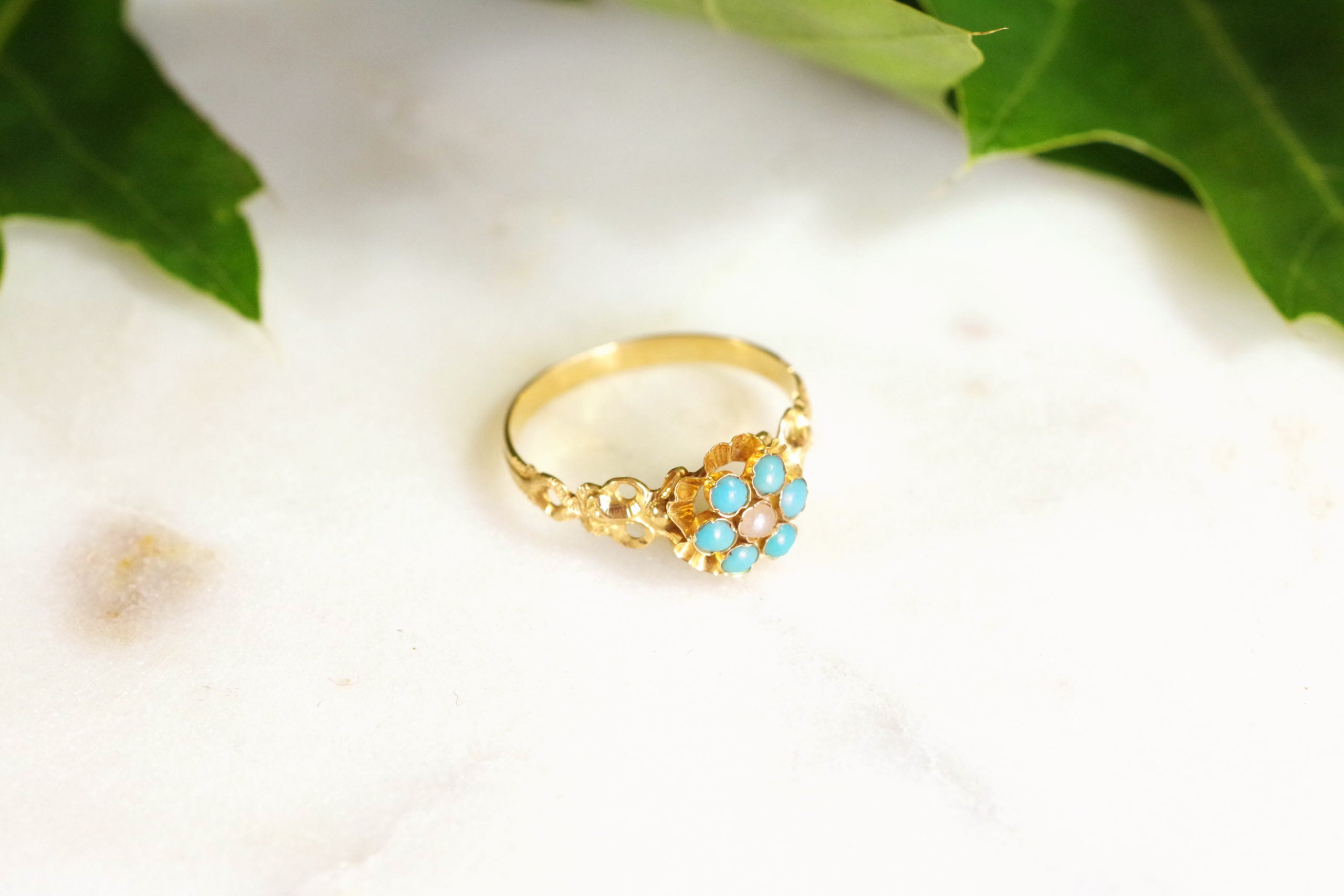 bague turquoise perle en or jaune 18k