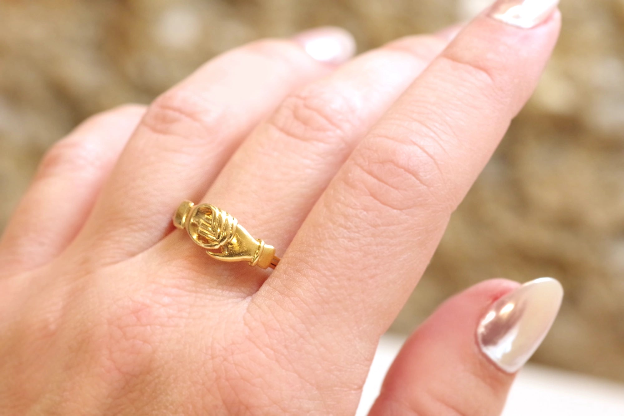 fede ring in gold