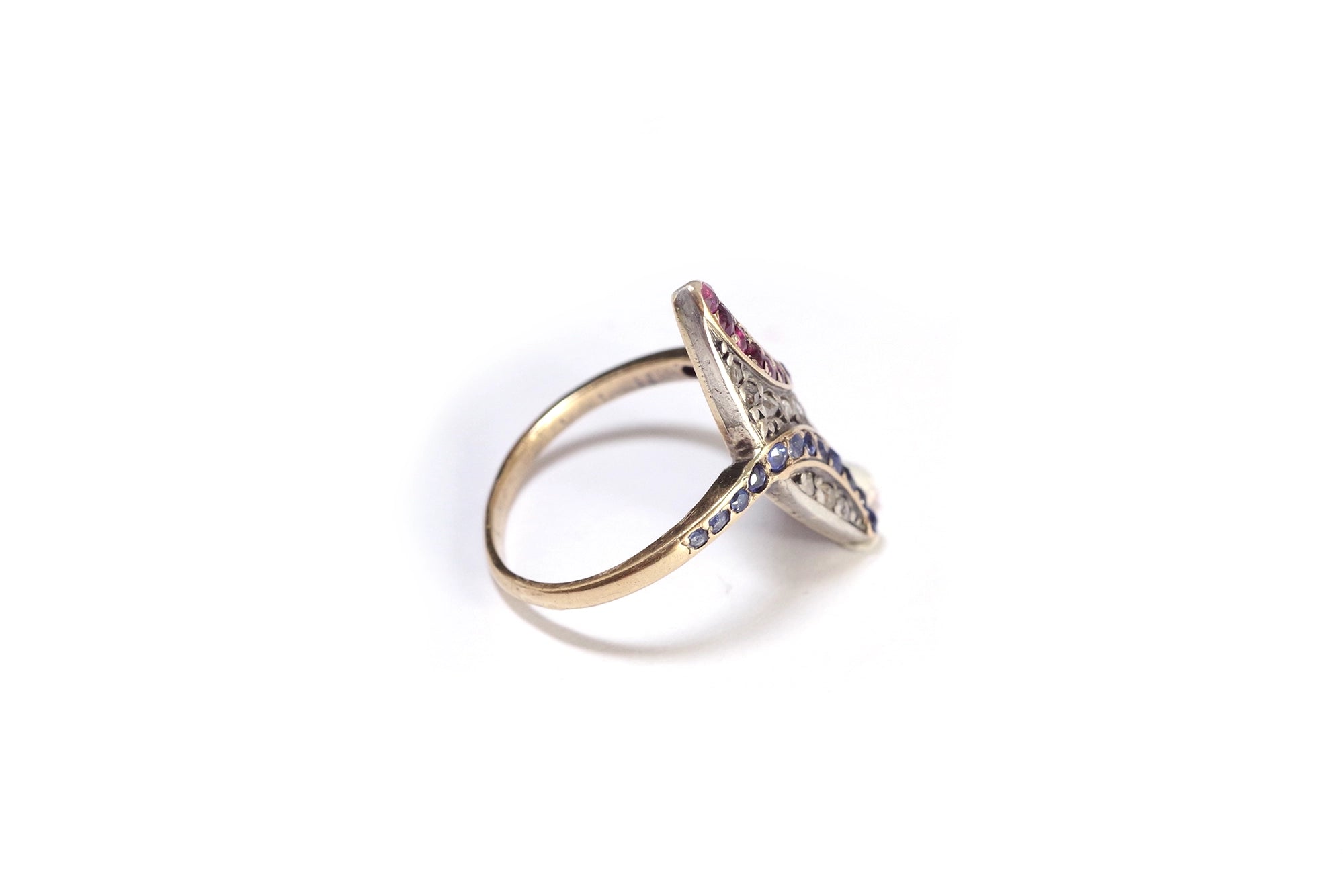 antique patriotic ring in gold