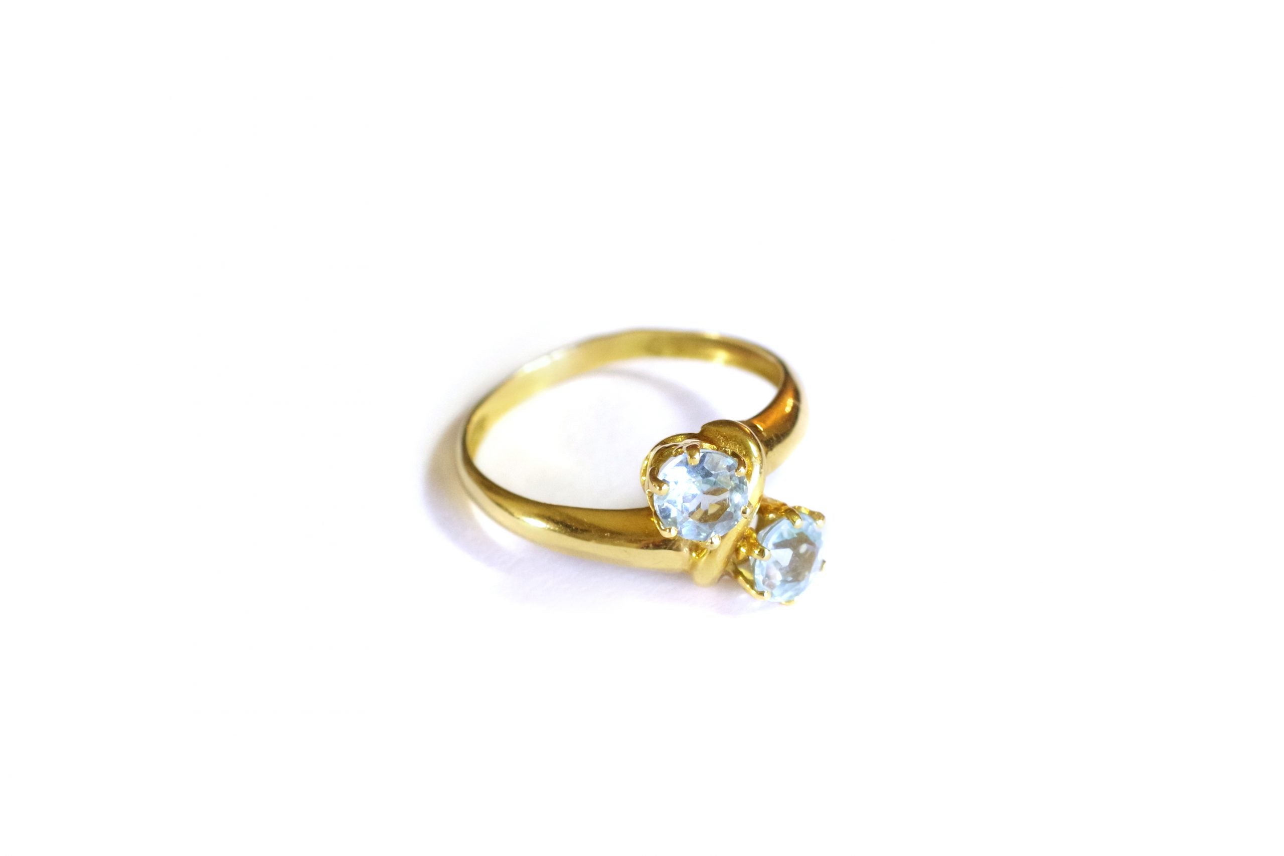 bague topazes bleues en or 18k