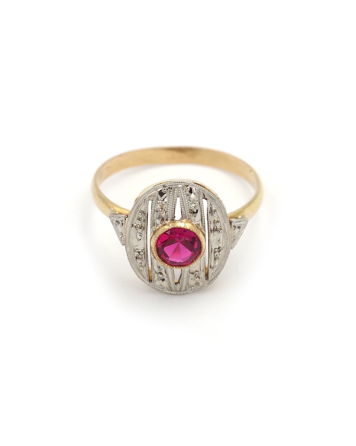 Art Deco gold ruby ring