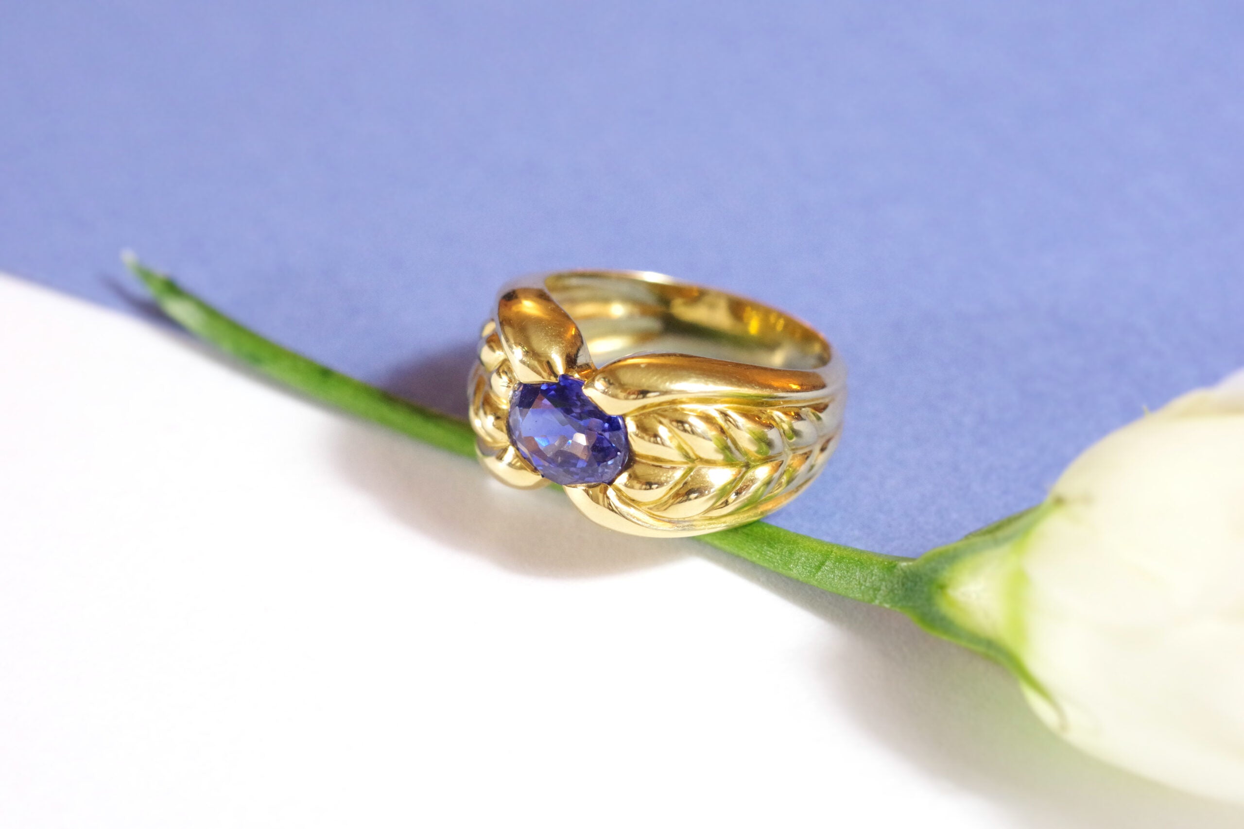 vintage sapphire ceylon ring sri lanka