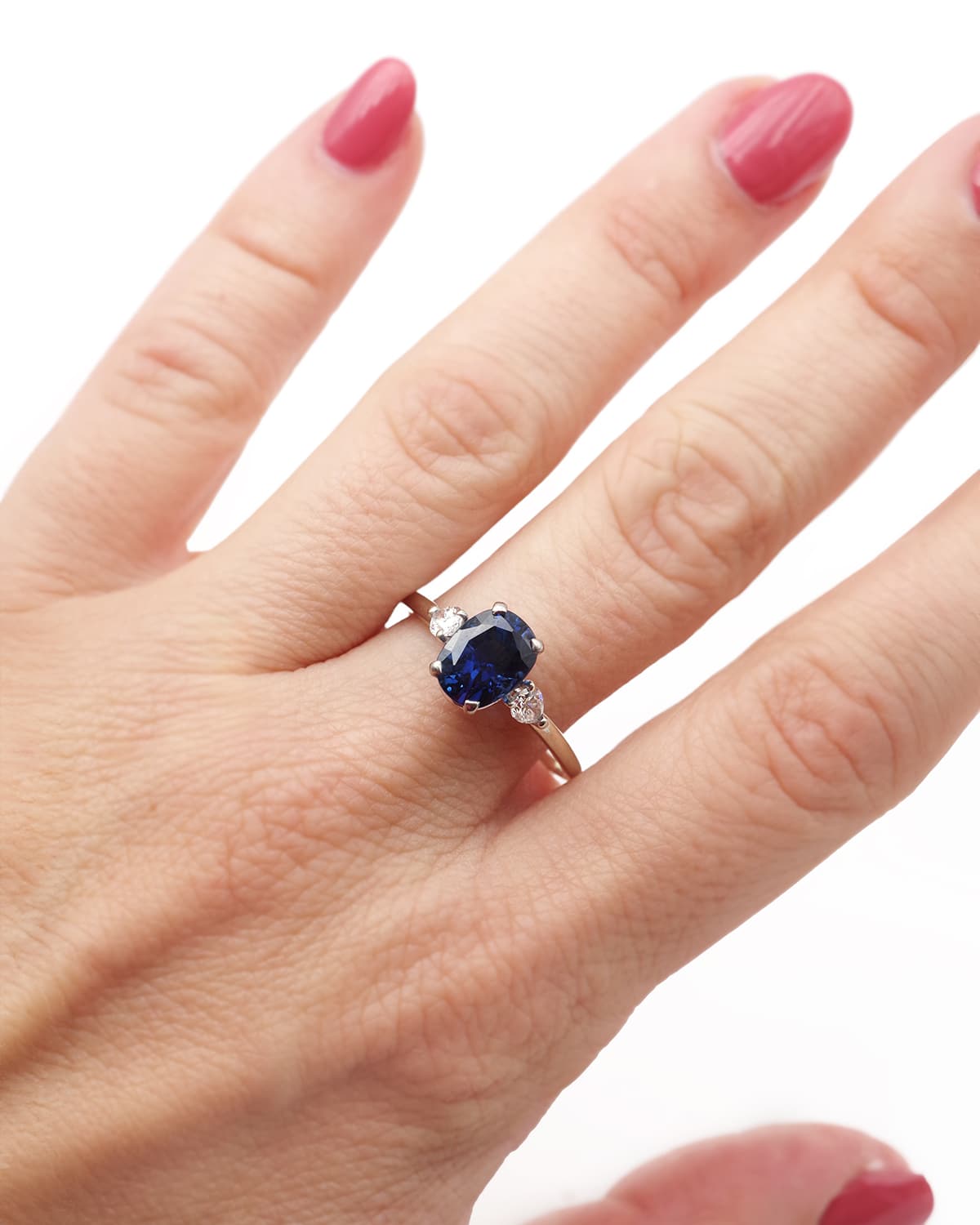 sapphire diamond ring in white gold