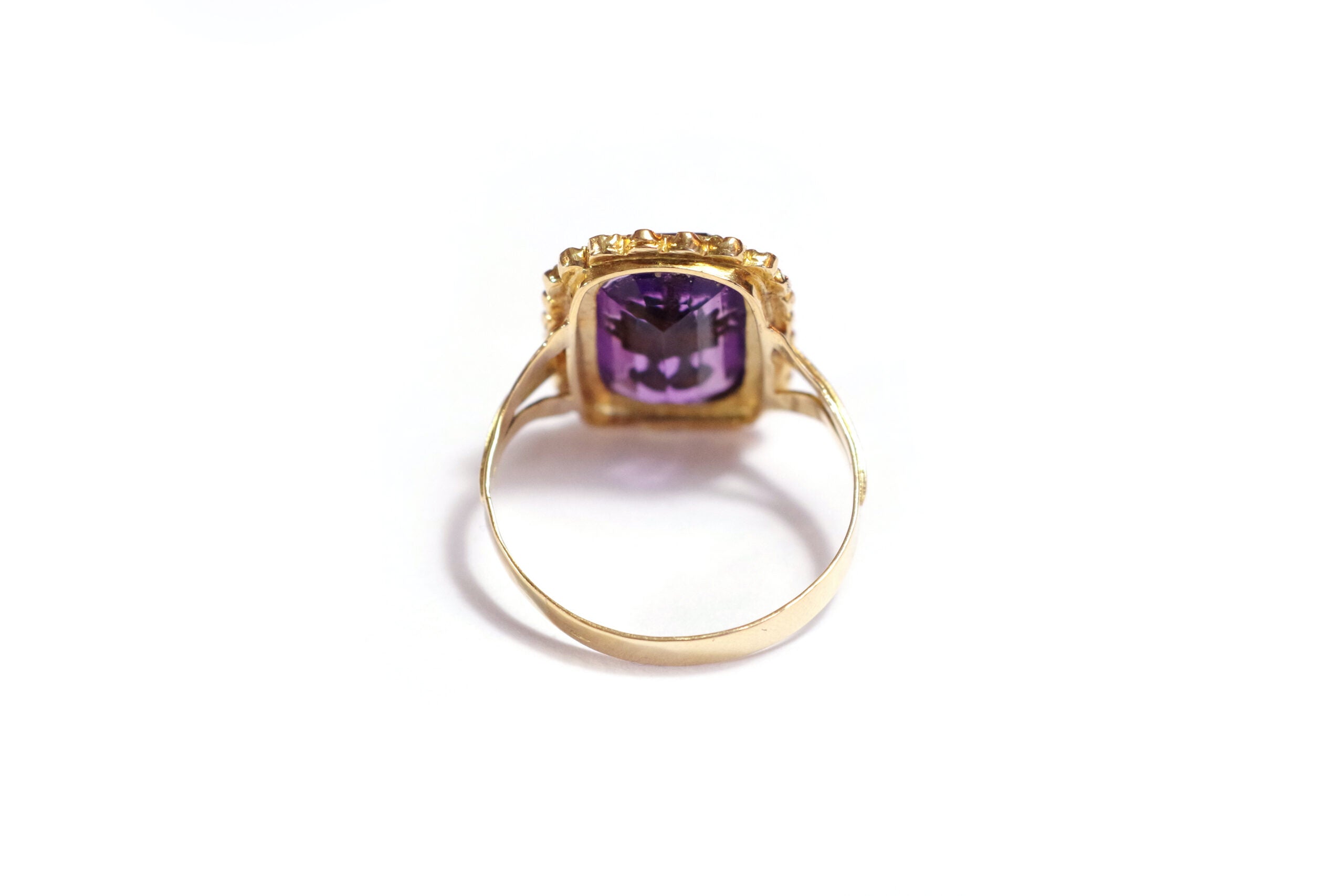 bague second empire verre violet amethyste or 18k