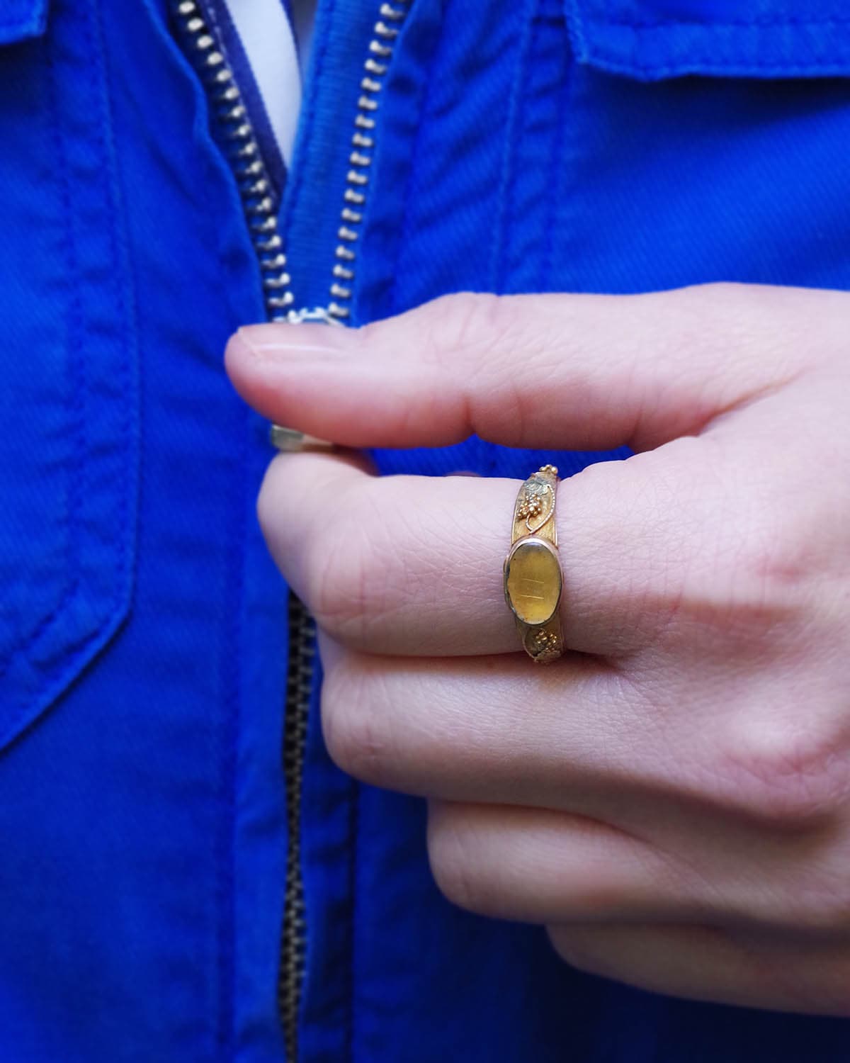 Bague ancienne poison en or