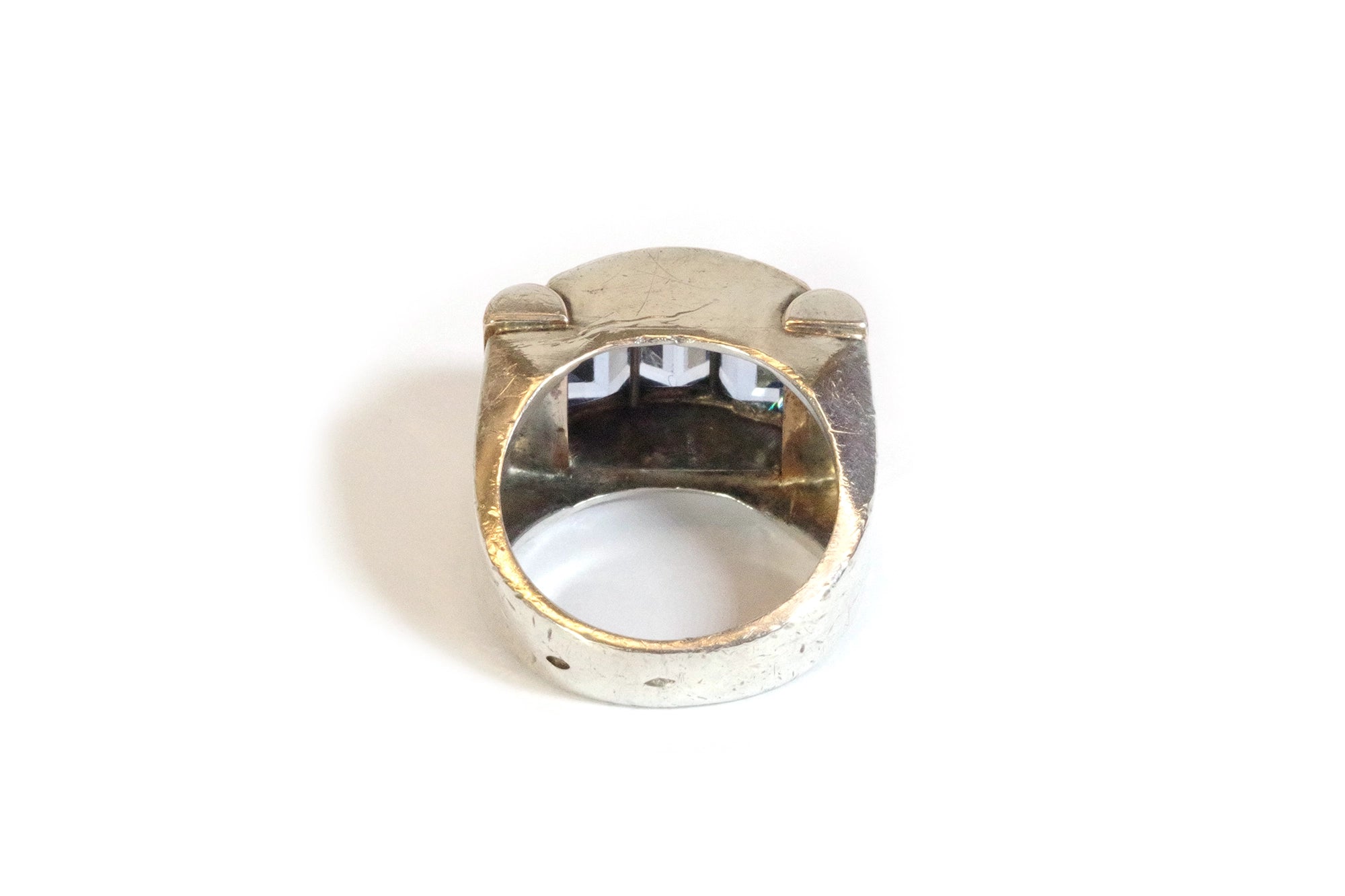 Bague tank retro spinelle en argent