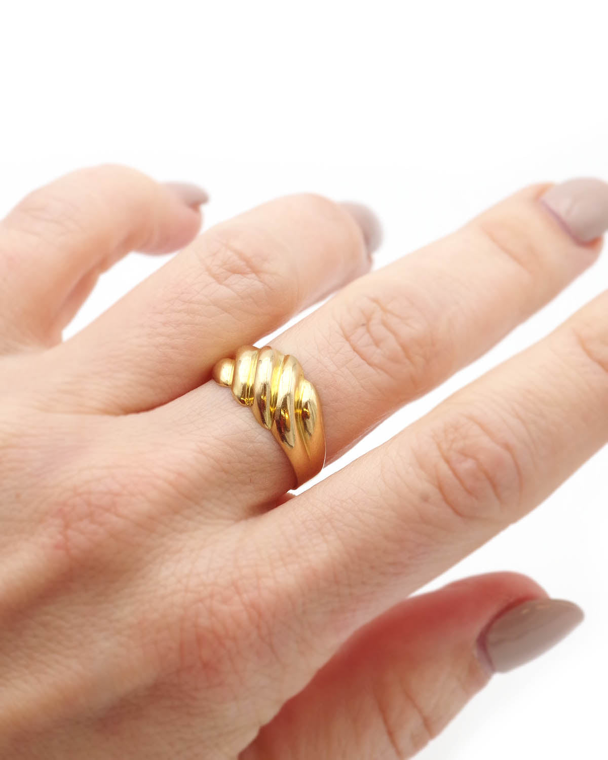 Vintage wave ring