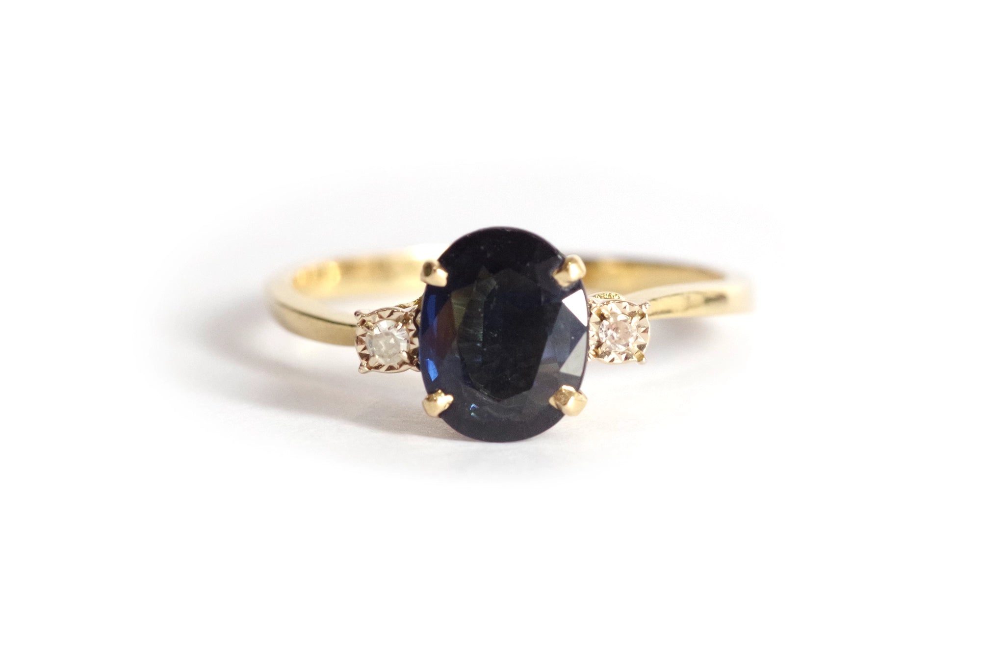 sapphire gold ring