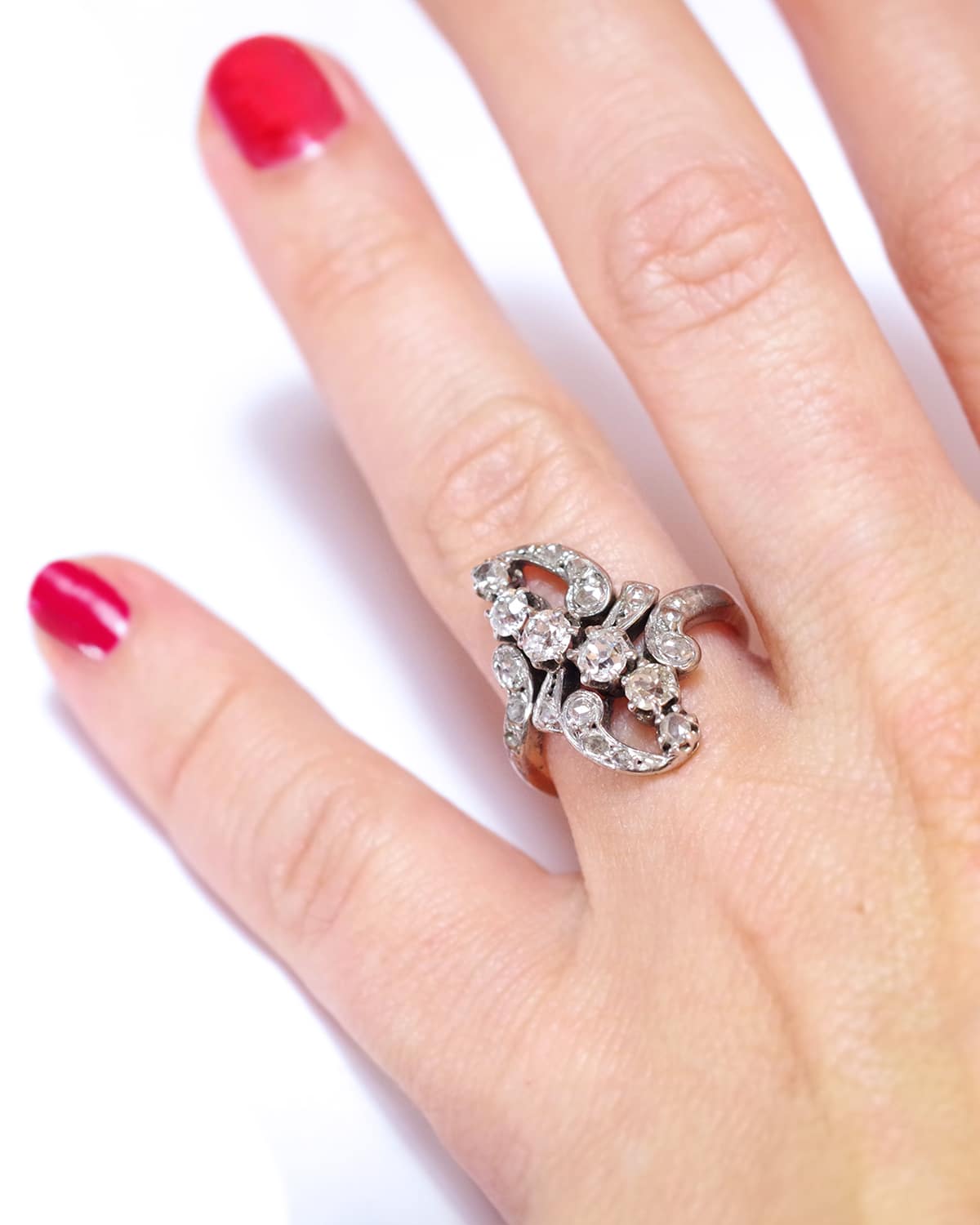 Edwardian diamond ring in gold