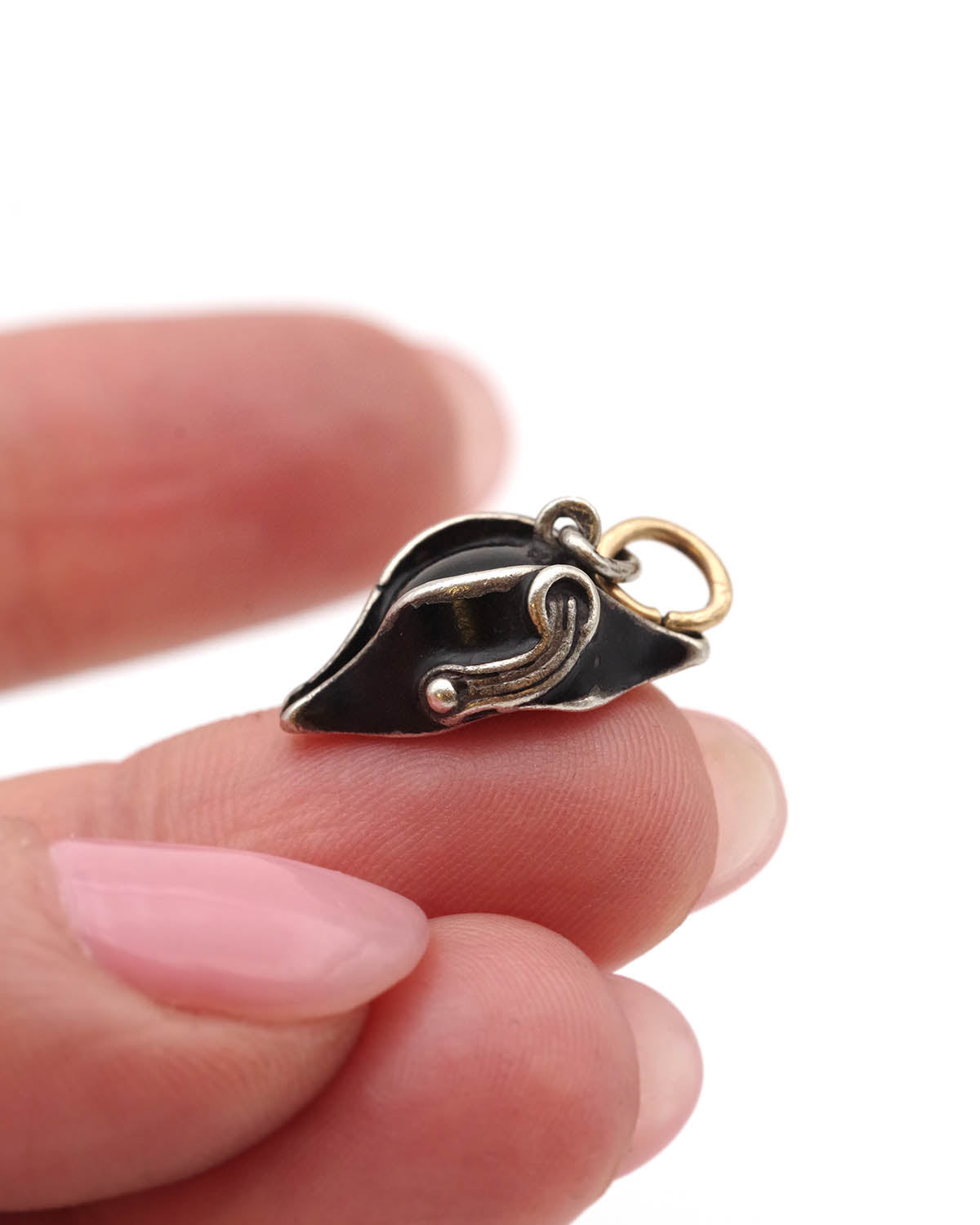 Charm en argent par Mellerio