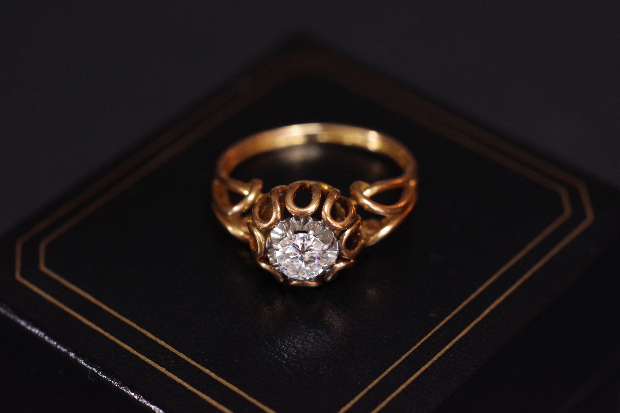 bague fils d'or diamant