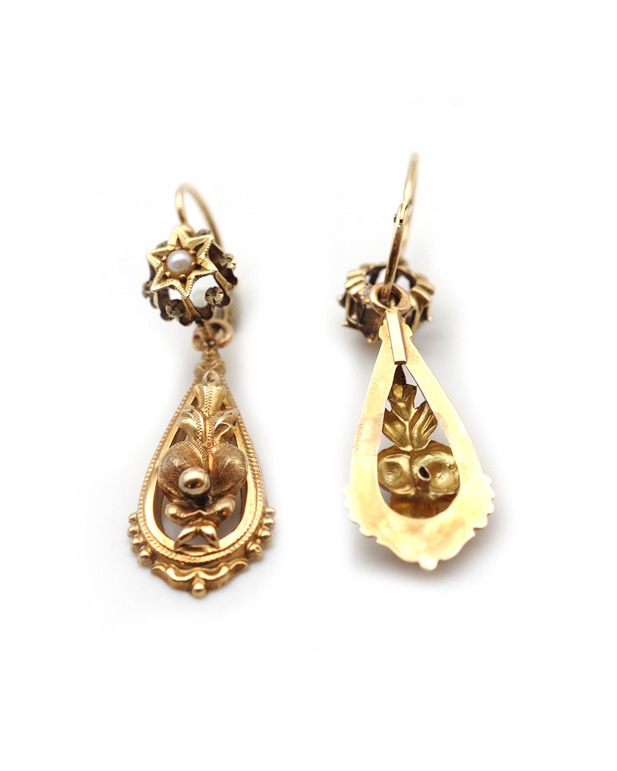 pendants d'oreille fleur en or