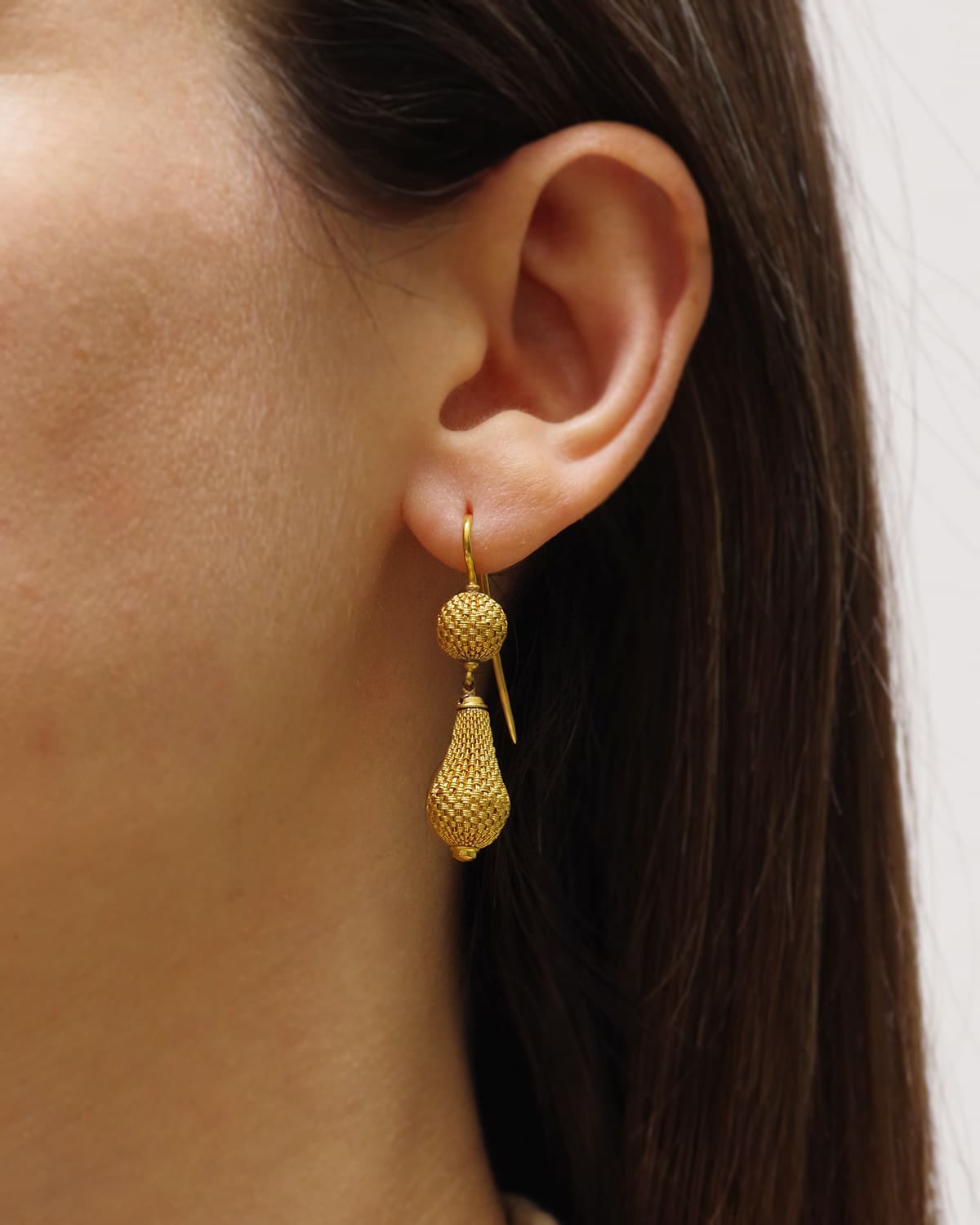 Victorian braided gold backet earrings
