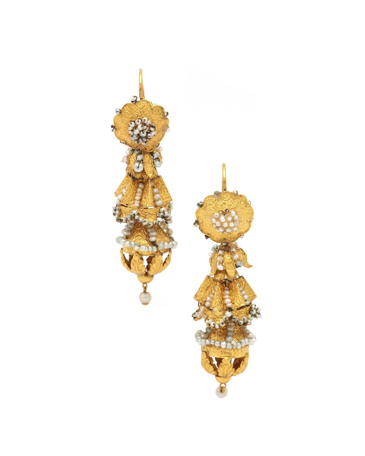 Pendants d'oreille en or 