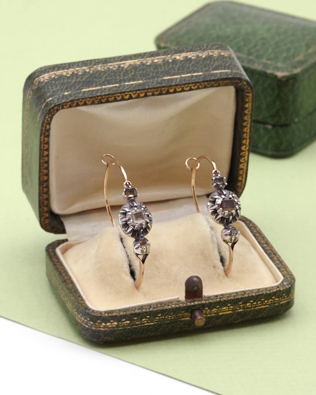 Victorian poissardes earrings