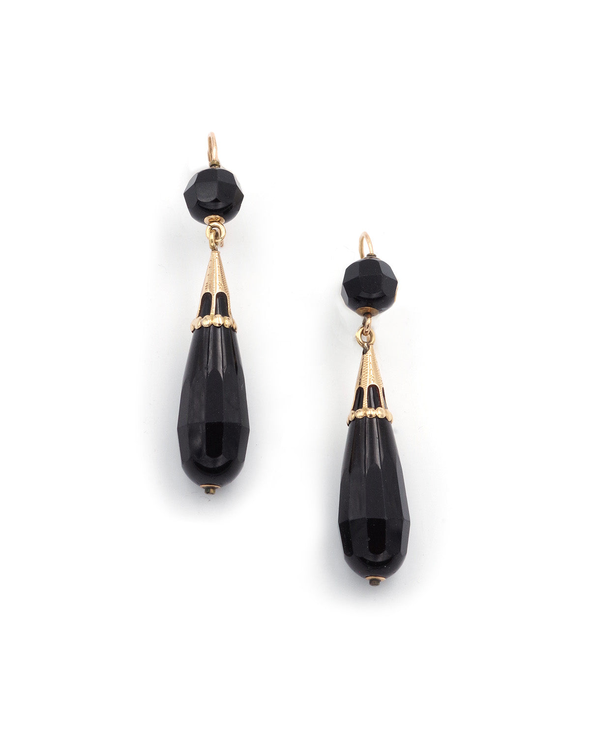 Boucles d'oreille noire pendantes