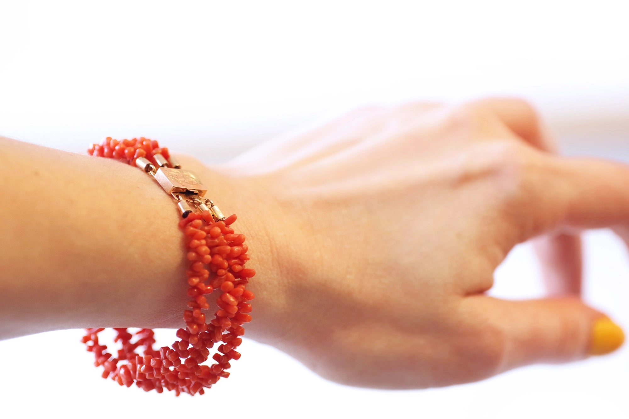 bracelet corail en or