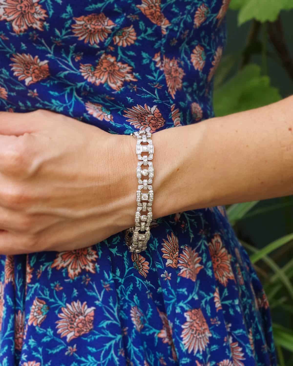 diamond bracelet in white gold