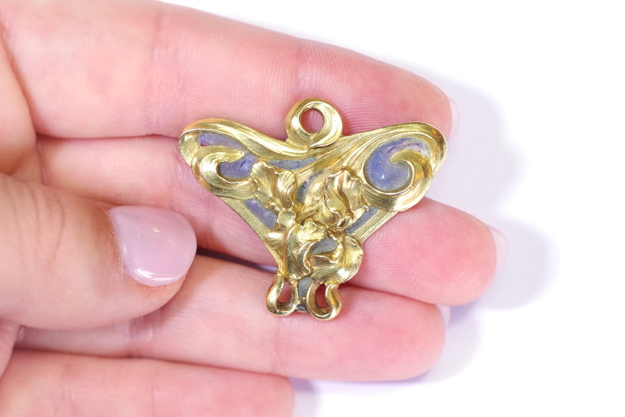 broche art nouveau émail plique a jour en or