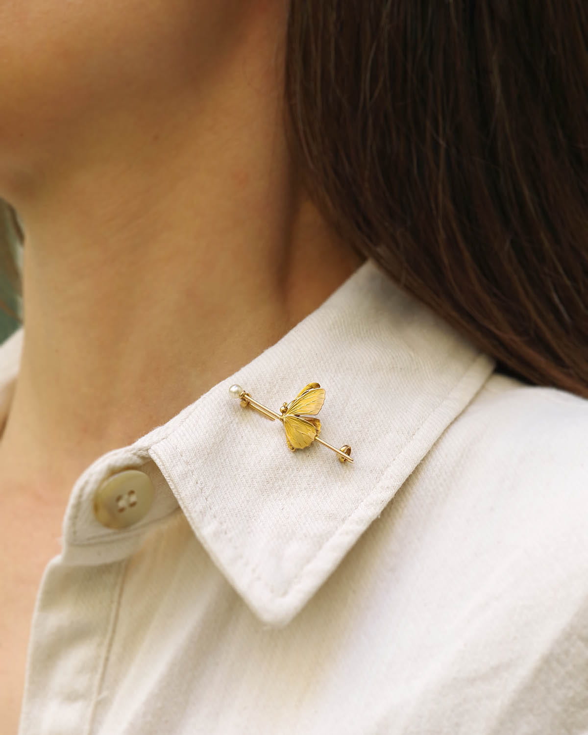 Broche papillon or et perle fine