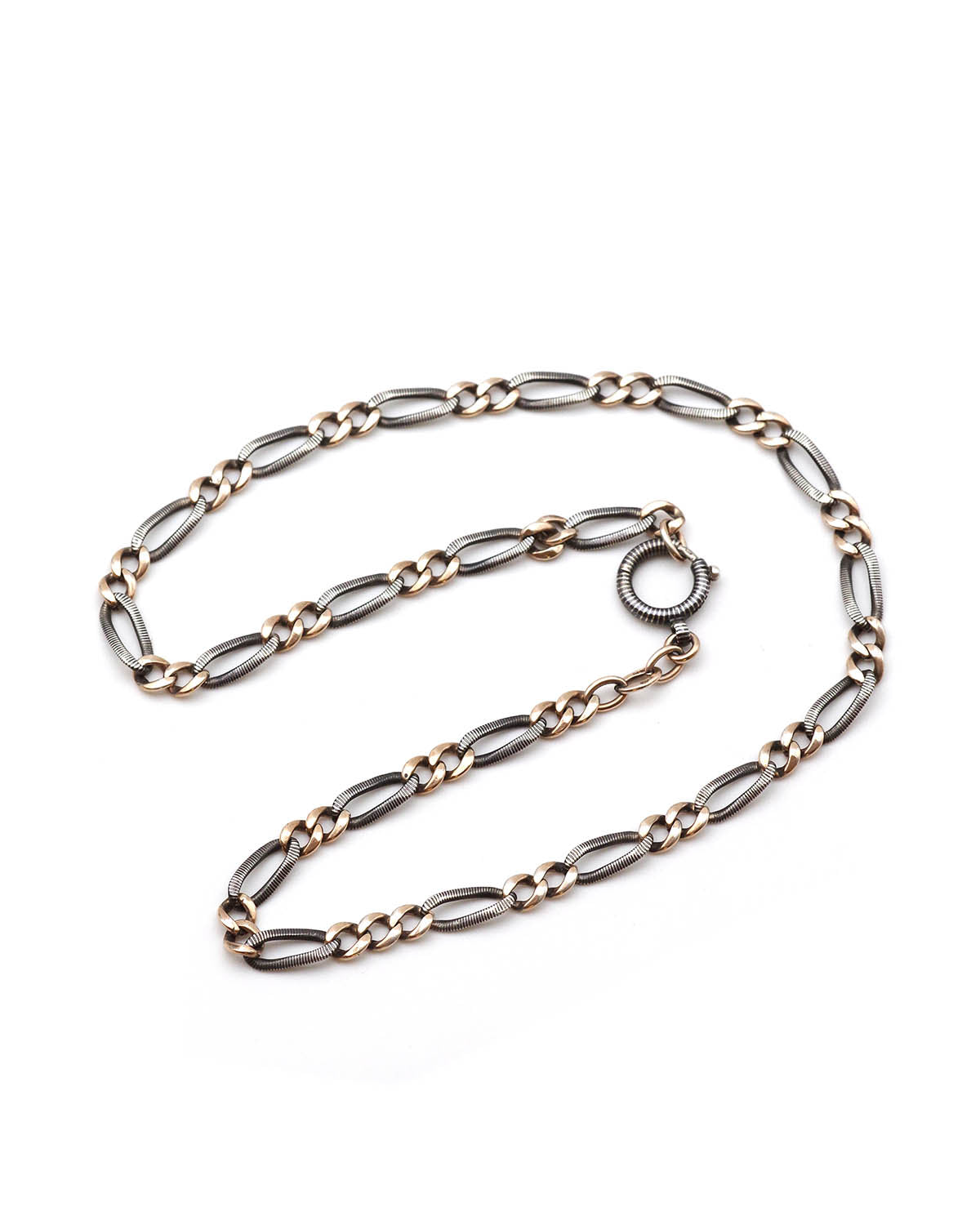 Chaine en argent niellé 