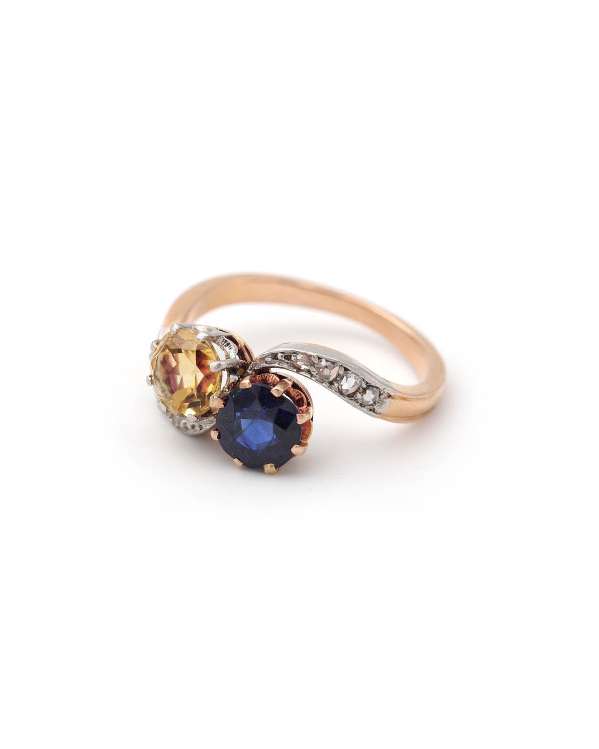 Citrine sapphire ring in gold