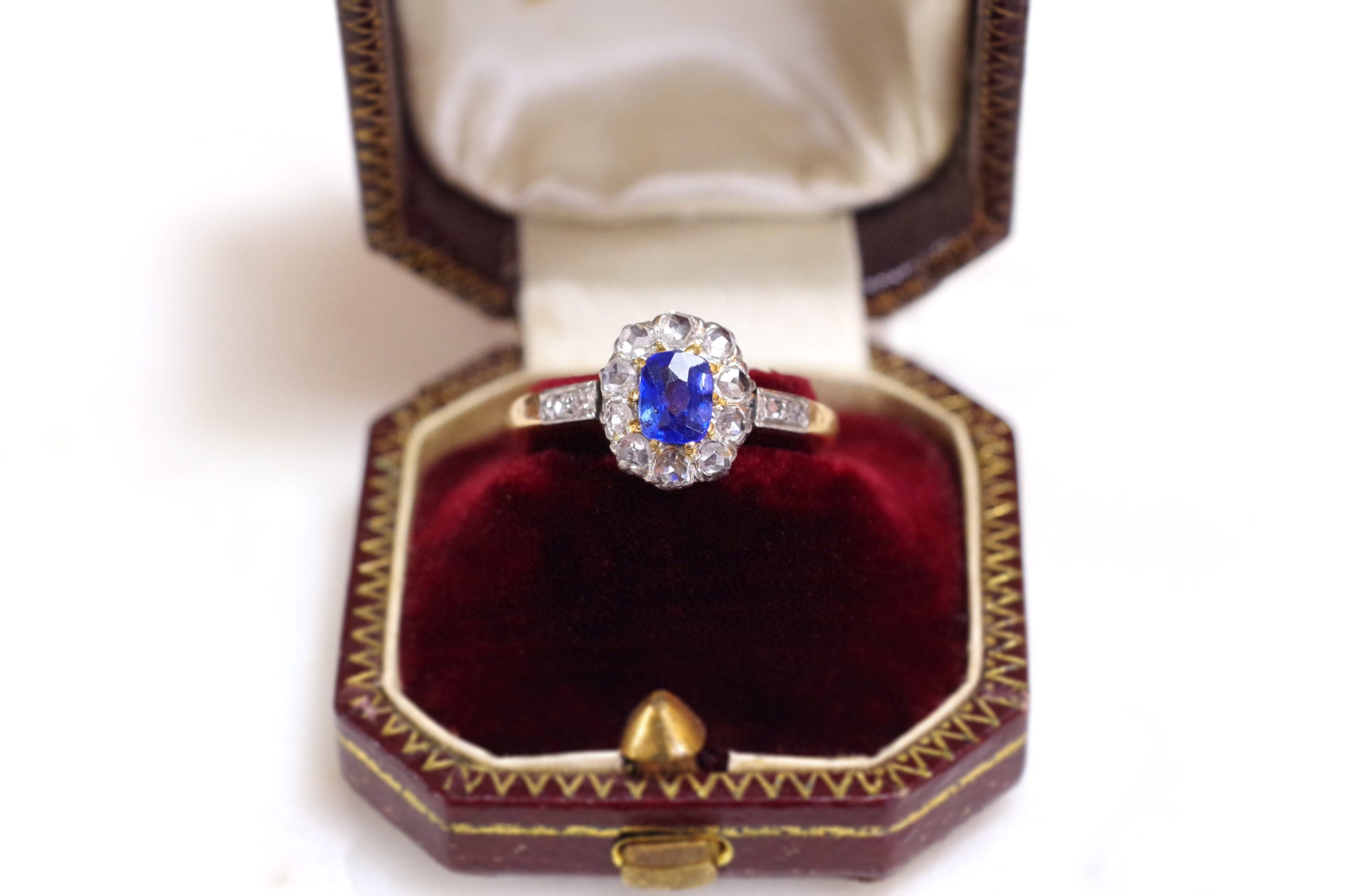 bague ancienne saphir azur Sri Lanka diamant