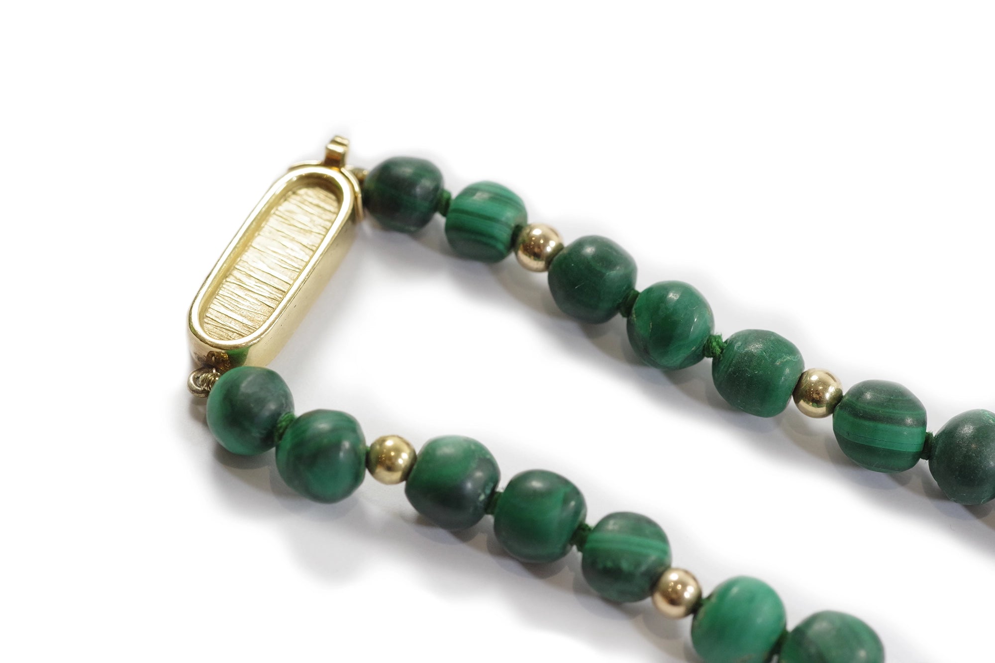 collier de malachite en or