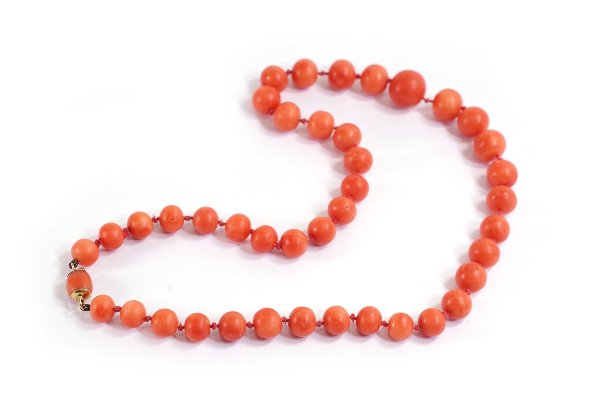 collier ancien perles de corail