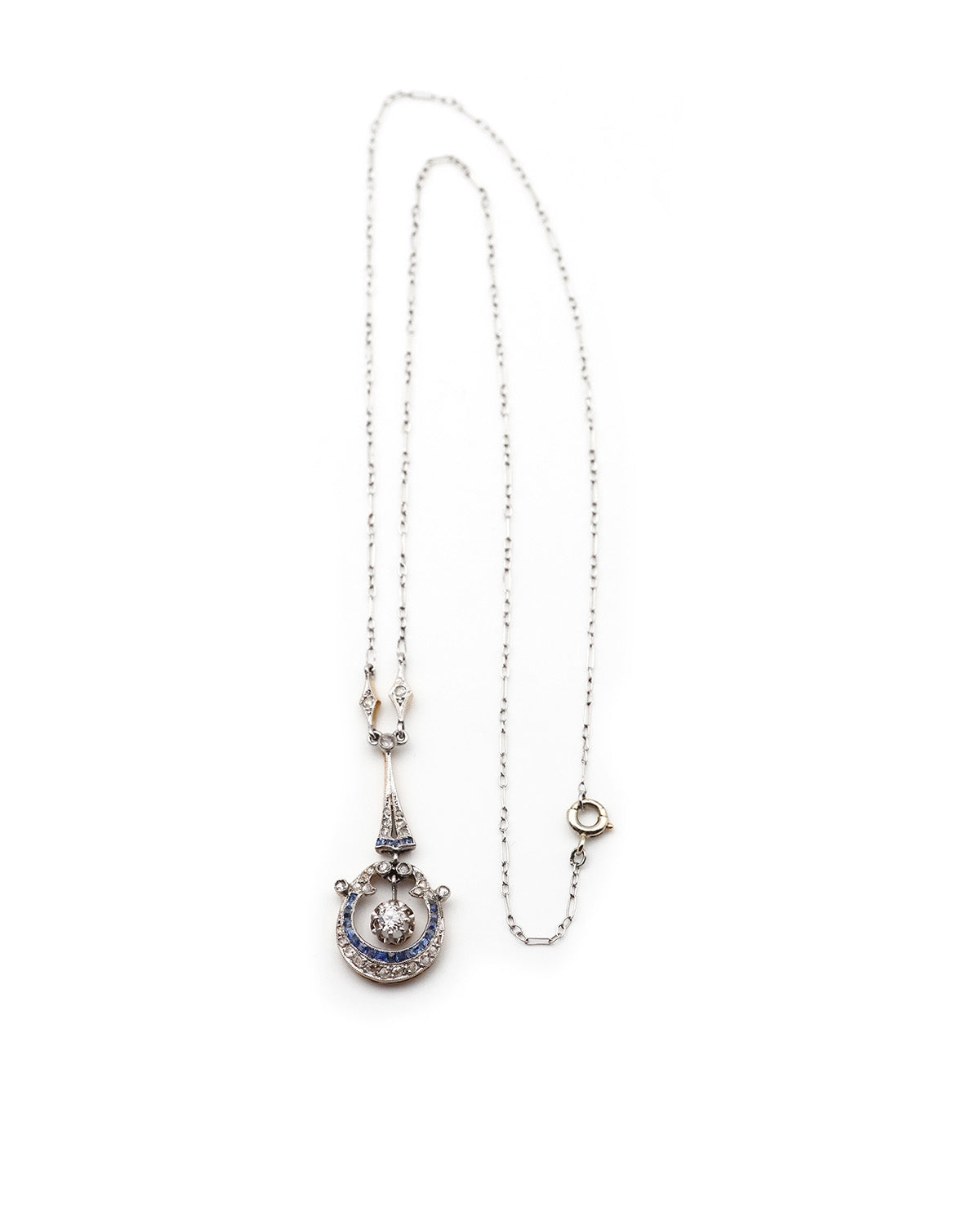 Art Deco necklace in platinum