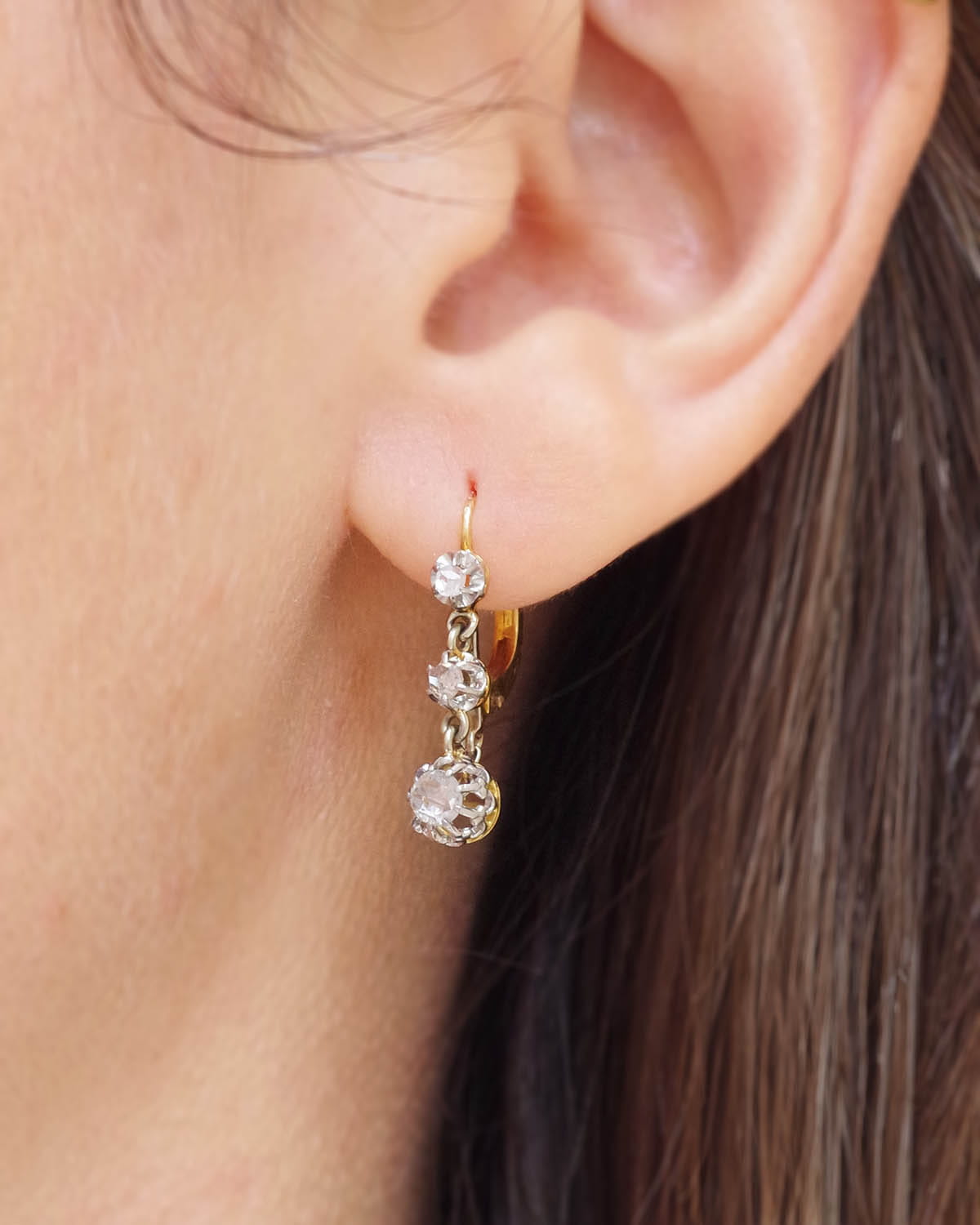 Dormeuses trois diamants 0.36 ct
