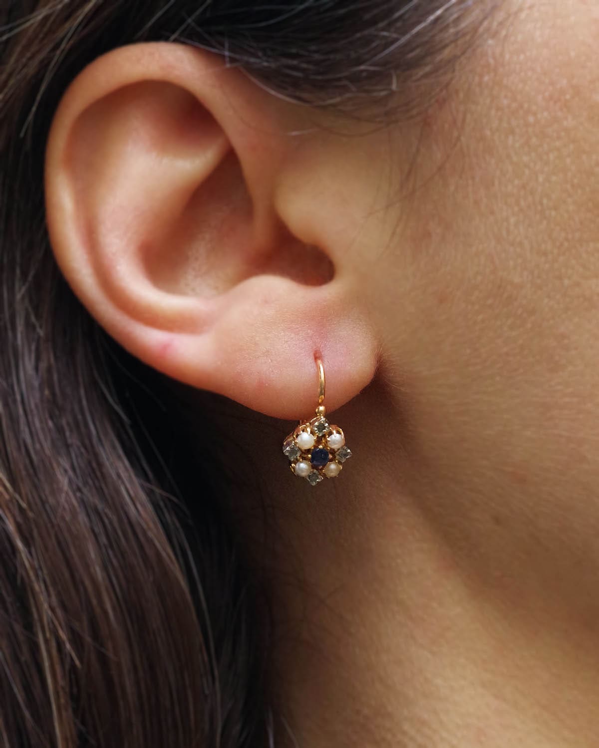 Dormeuses saphirs perles