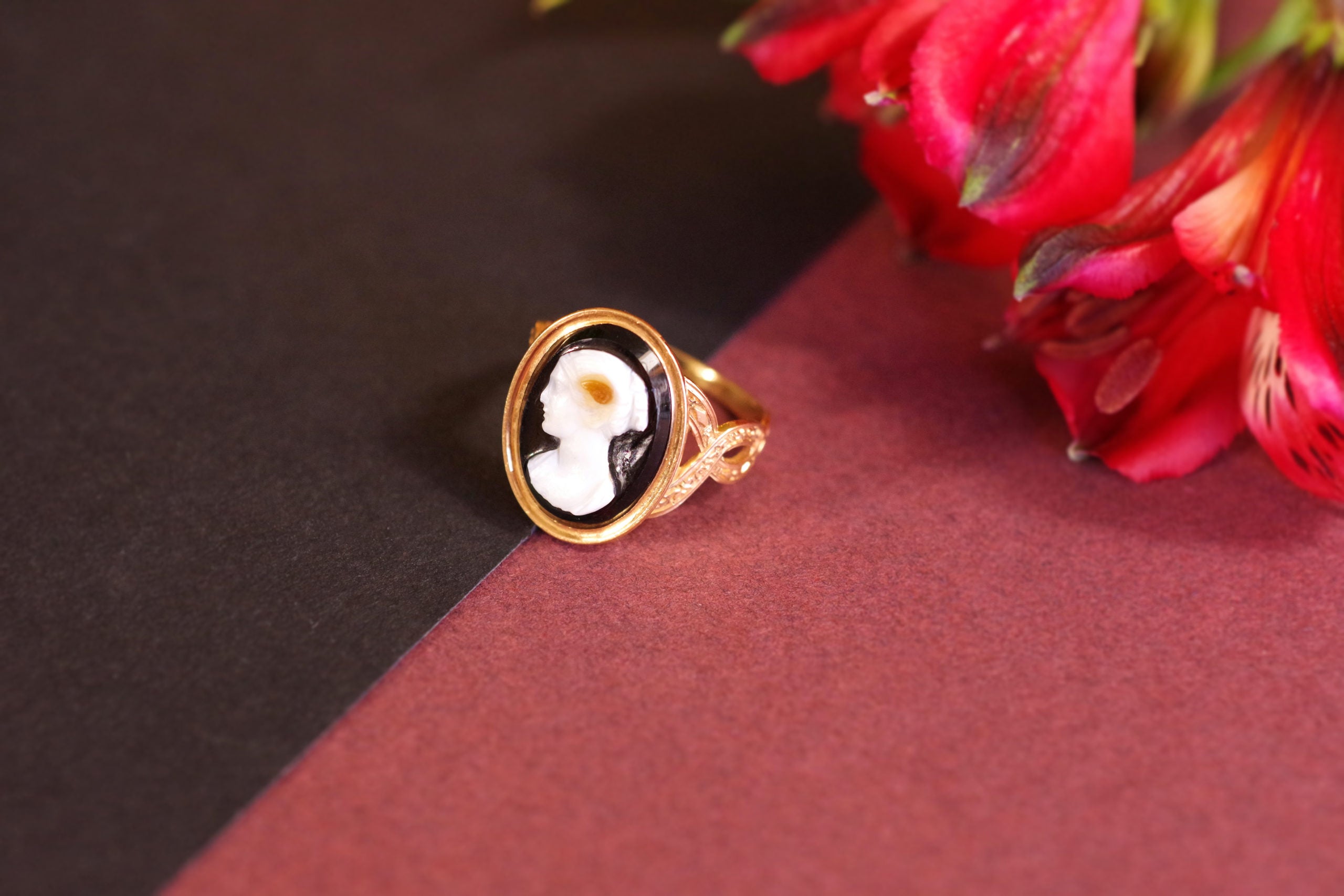 agate camée ring victorian era