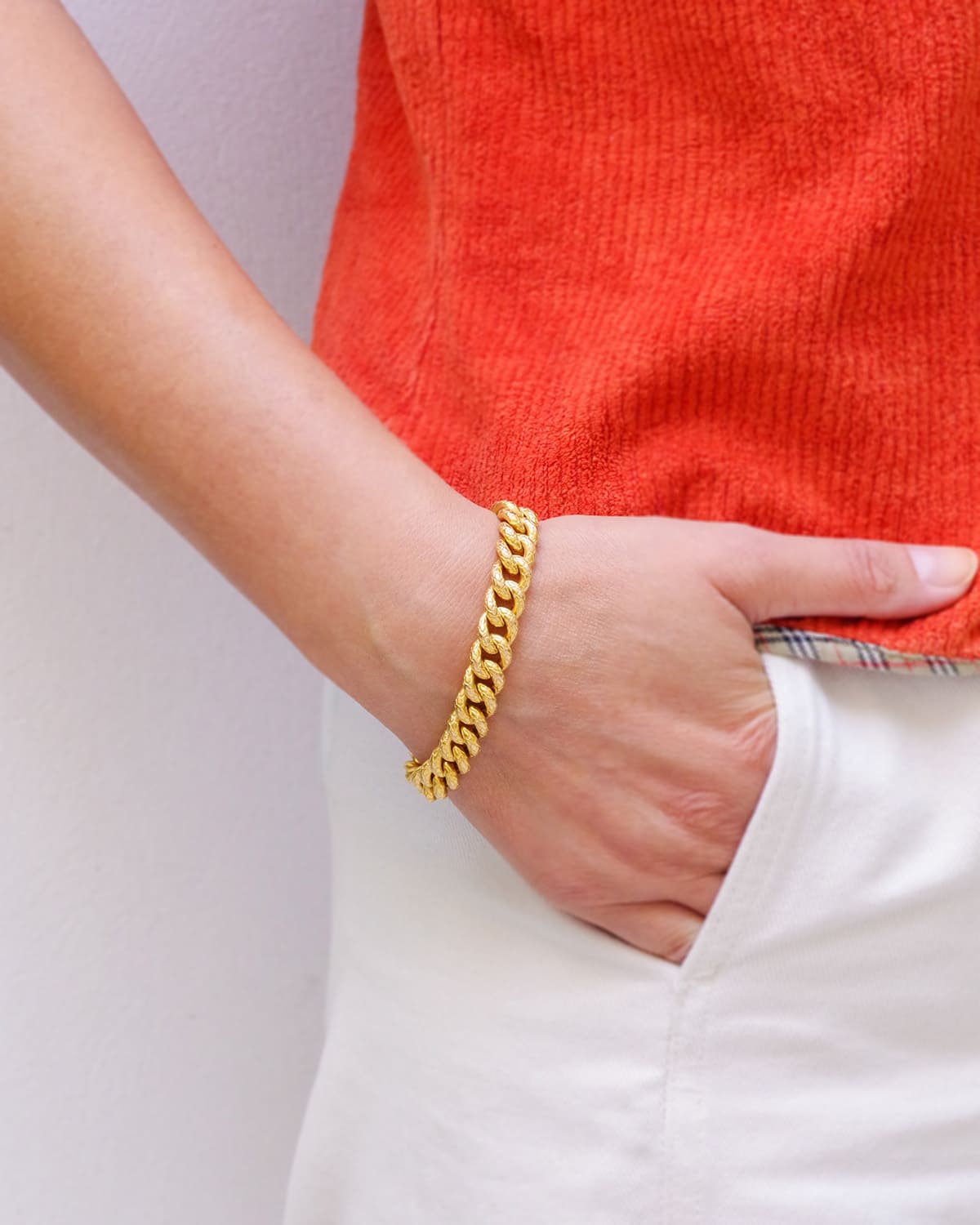 Victorian gold curb bracelet