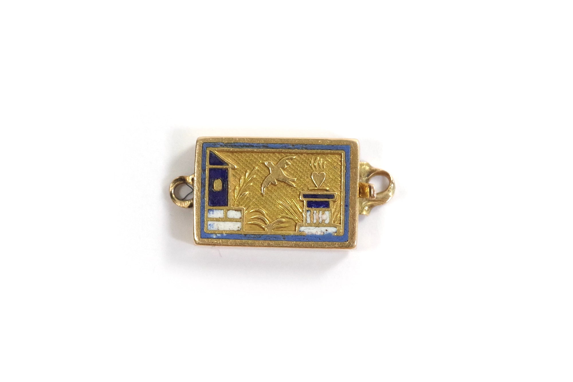 antique regional clasp in gold