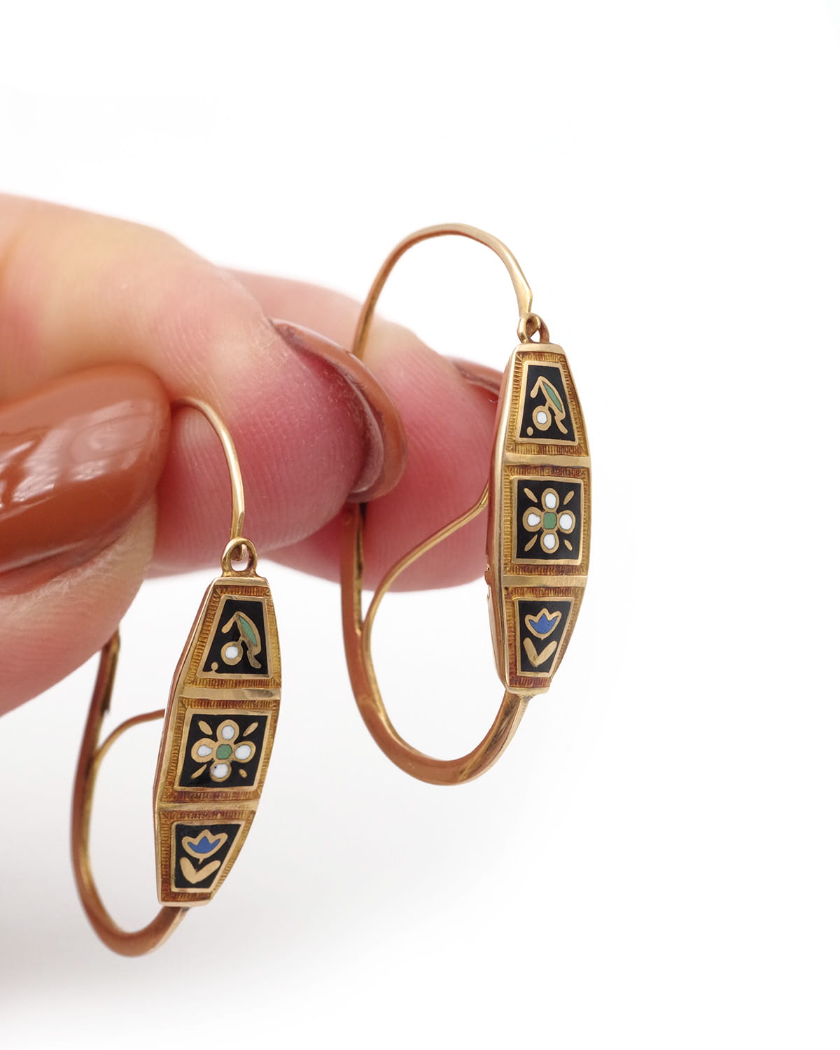 Victorian poissardes enamelled earrings