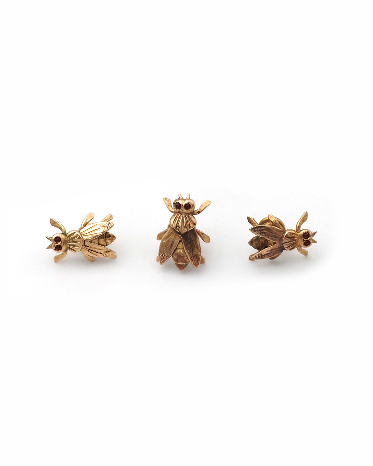 Bee pin brooches