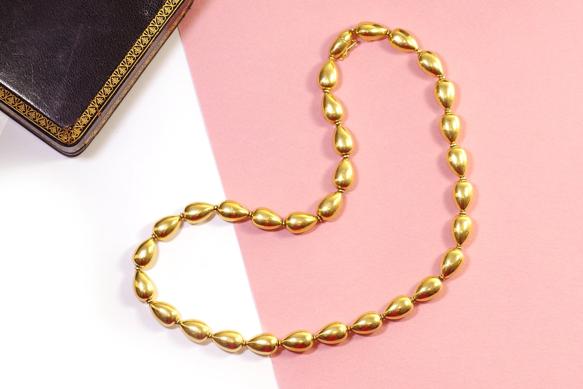 Gold beads necklace