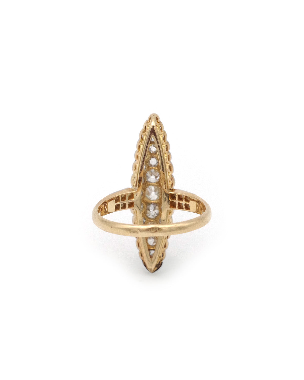 Diamond wedding ring in gold